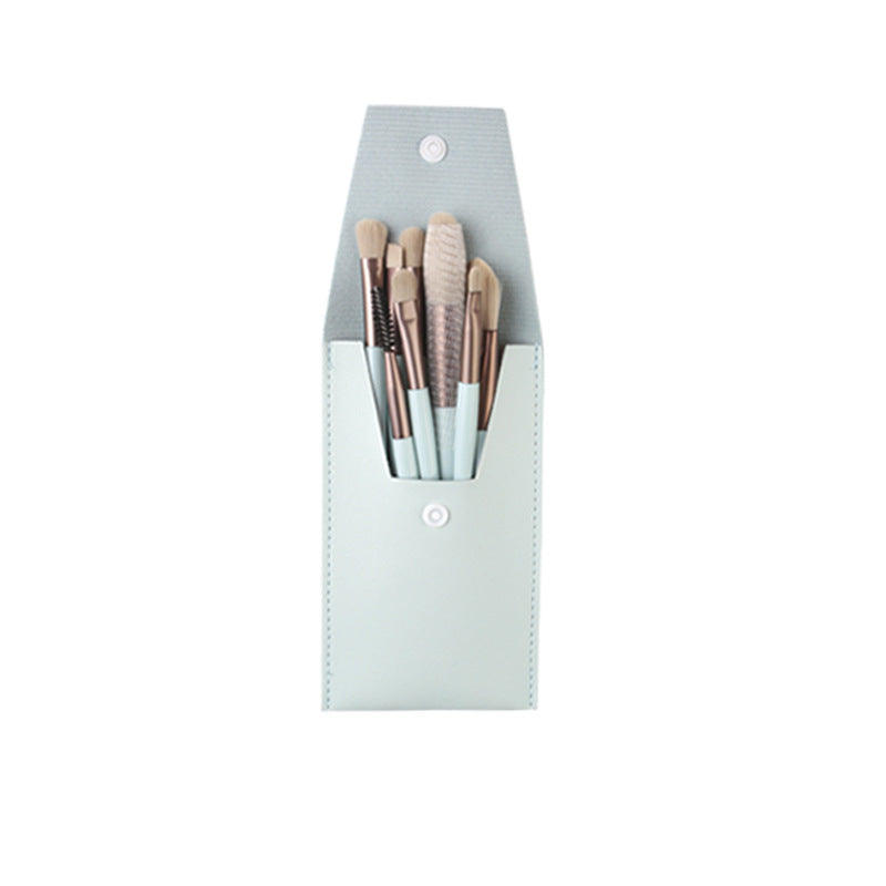 Mini No. 8 Makeup Brush Set Brush