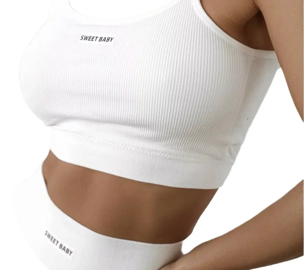 Russian seamless underwear set yoga wear women's halter vest yoga pants English letters seamless casual set